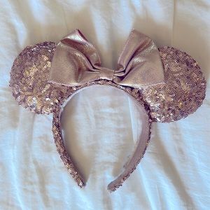 Disneyland Rose gold Minnie Mouse Head Band